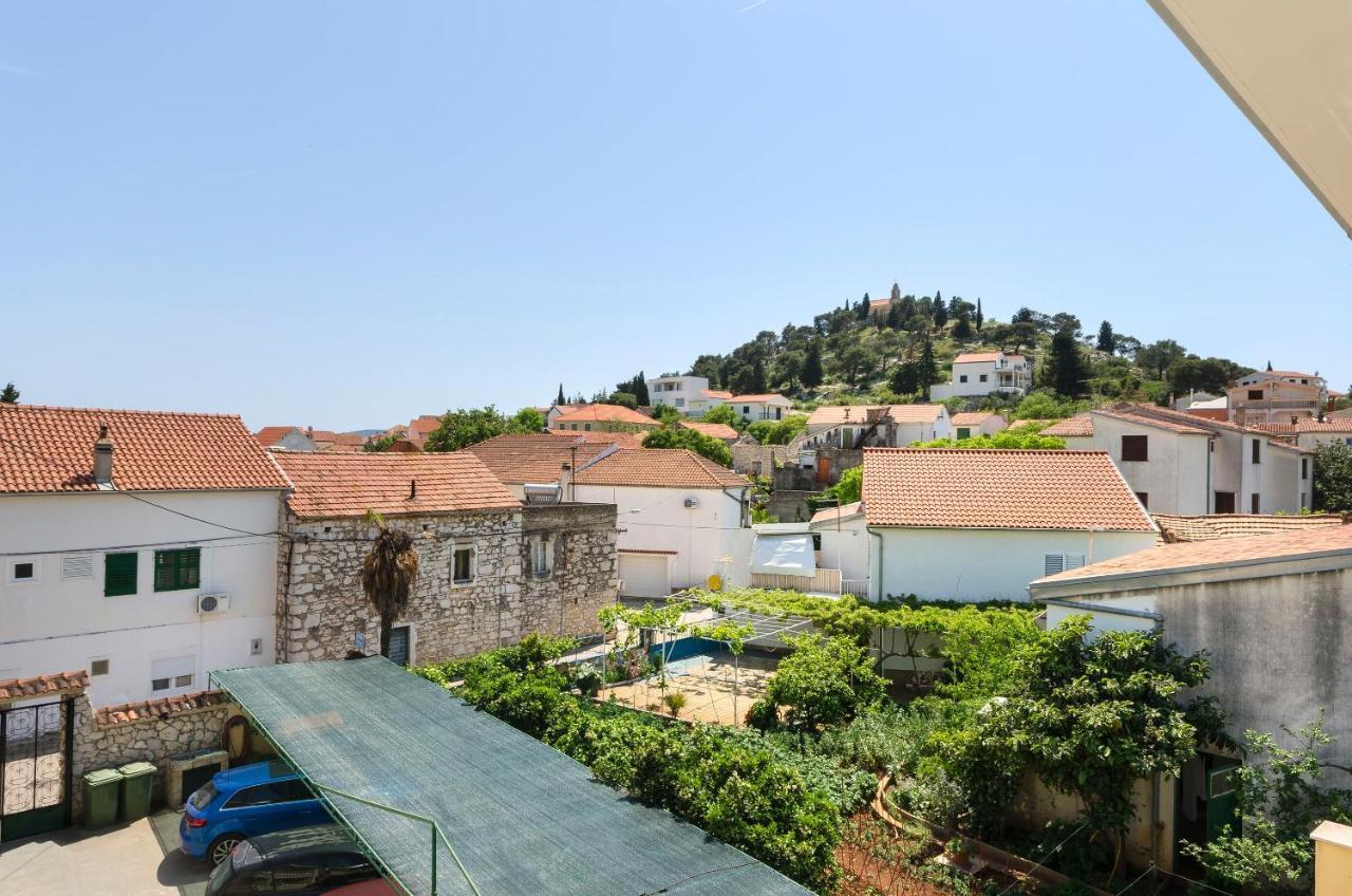 Apartments And Room Take It Easy Tribunj  Bagian luar foto